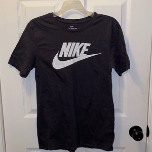 NIKE MENS T SHIRT